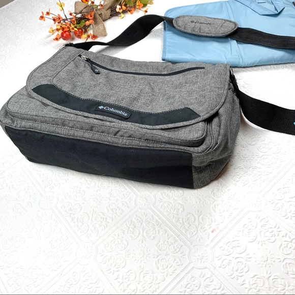 Columbia Departure Messenger Diaper Bag - Picture 5 of 8